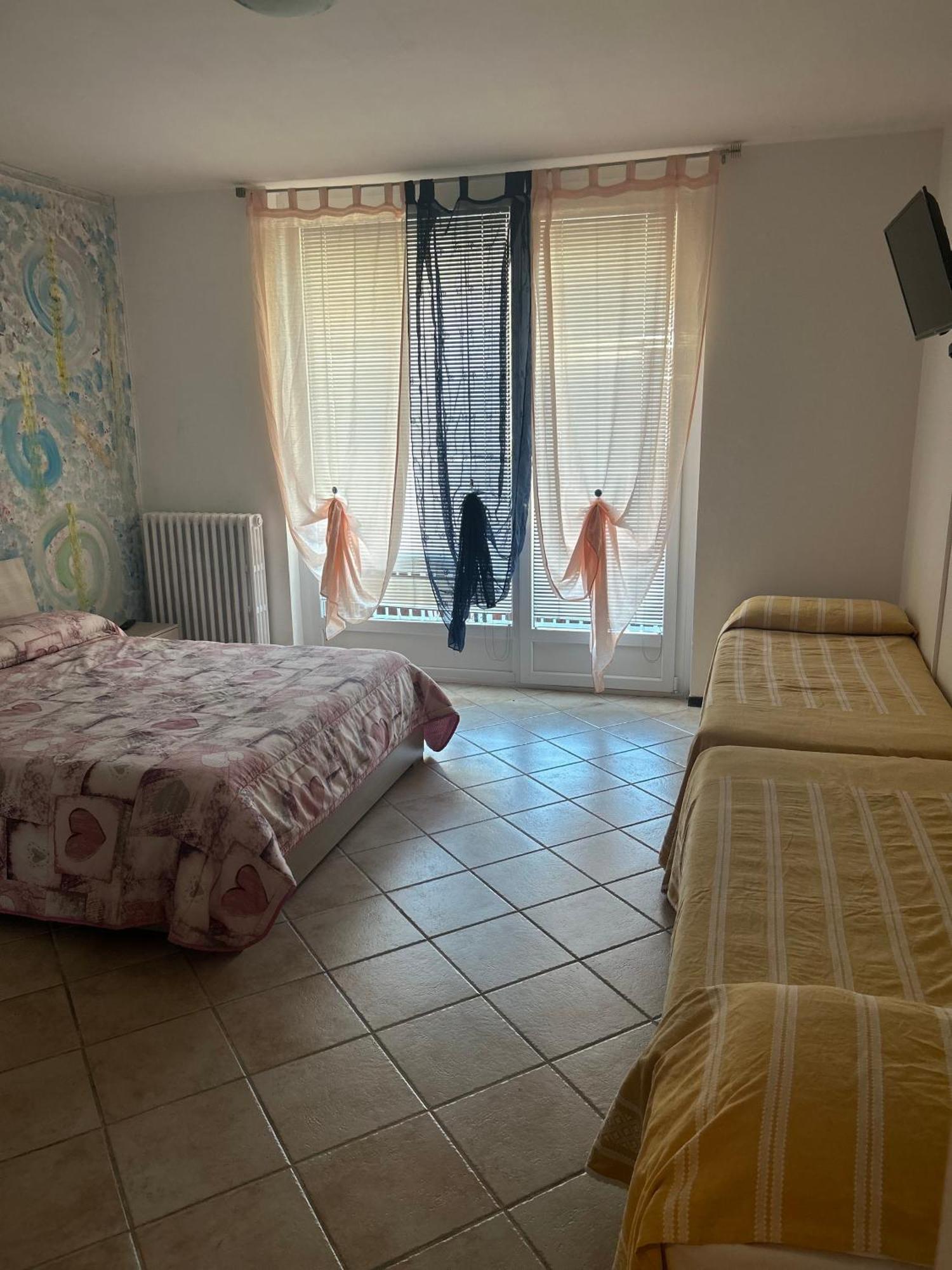 Albergo La Grolla Antey-Saint-André Εξωτερικό φωτογραφία