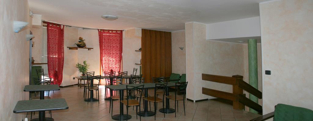 Albergo La Grolla Antey-Saint-André Εξωτερικό φωτογραφία