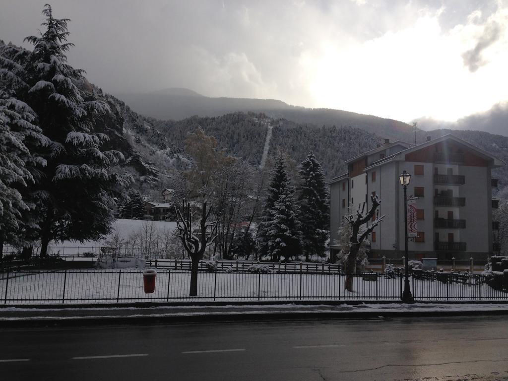 Albergo La Grolla Antey-Saint-André Εξωτερικό φωτογραφία