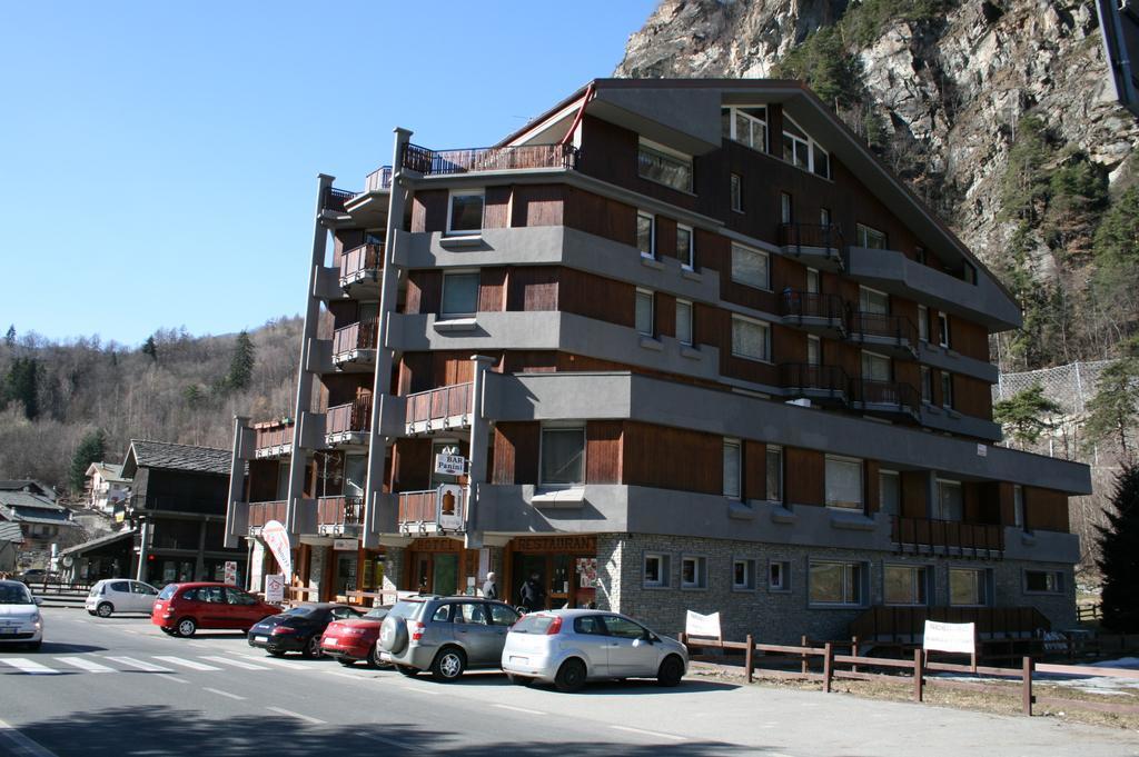 Albergo La Grolla Antey-Saint-André Εξωτερικό φωτογραφία